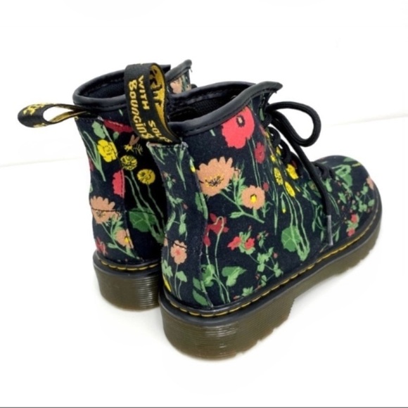 DR.MARTENS Juniors 1460 Wild Botanics Floral Fine Canvas Moto Boot Black Size 2J - Picture 4 of 11